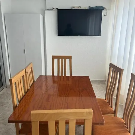 Primera Linea Levante 2 Hab 公寓